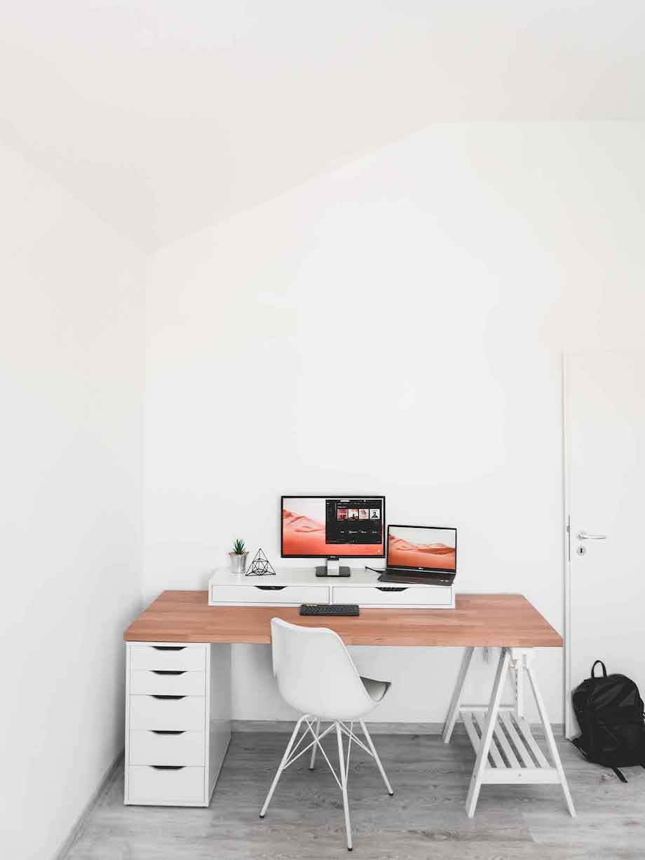 Modern desk